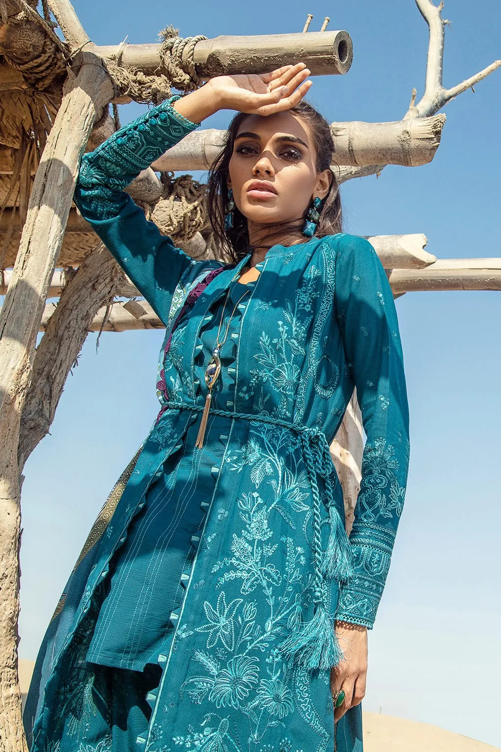 Baroque Khaddar Winter Collection – AEGEAN