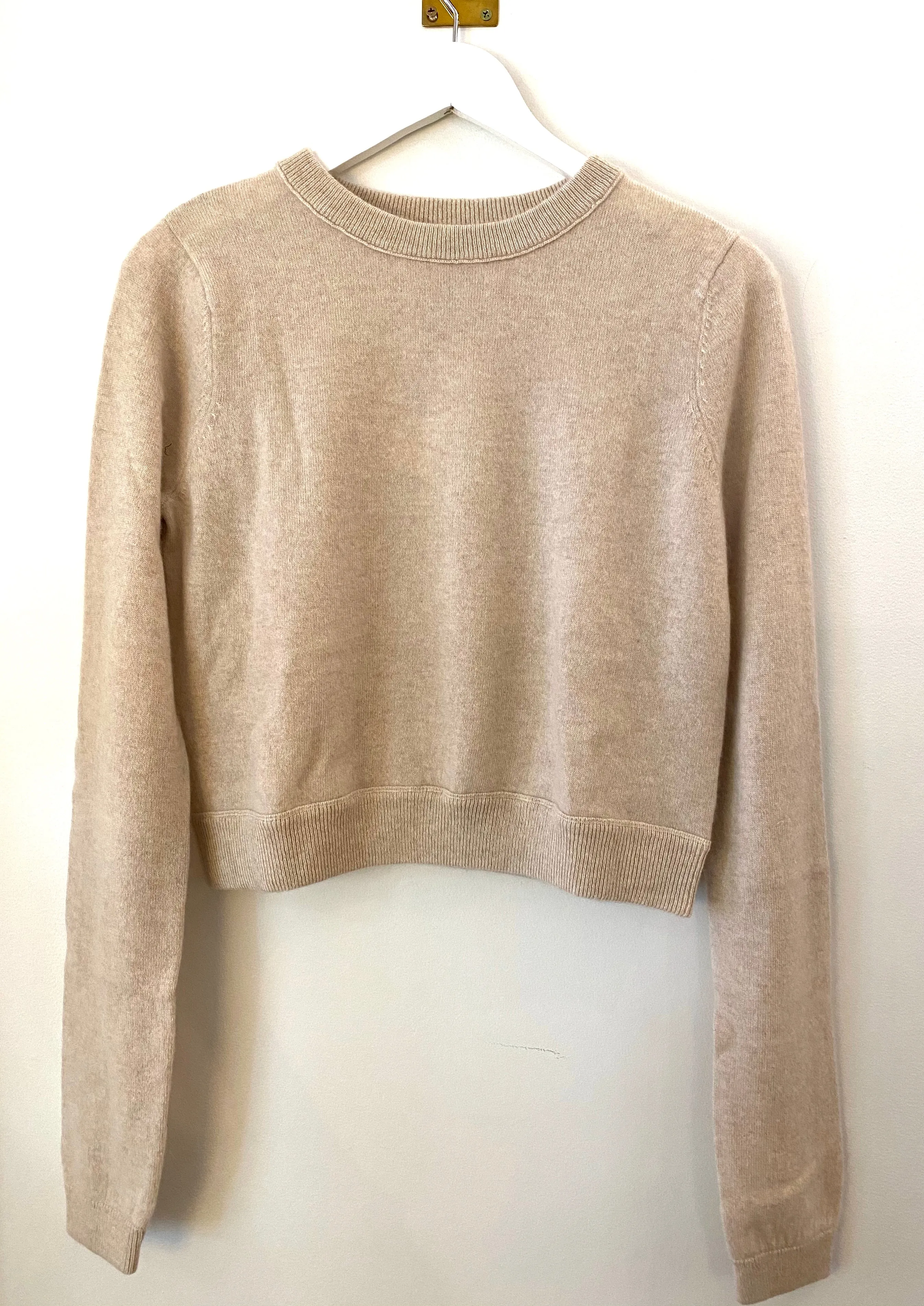 Brazeau Tricot Cashmere All Thumbs Sweater in Balmoral