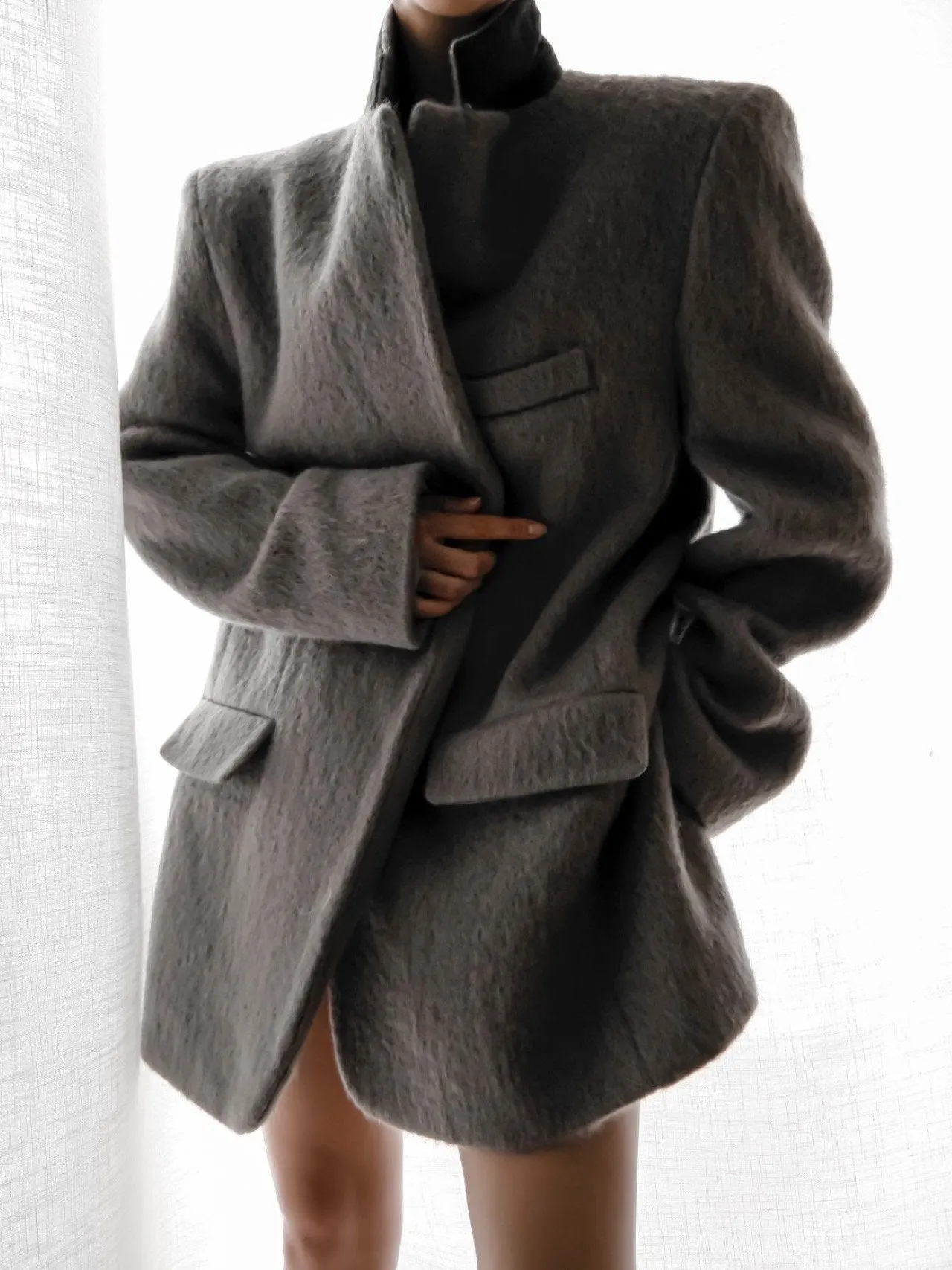 LUXE OVERSIZED MOHAIR WOOL BLAZER