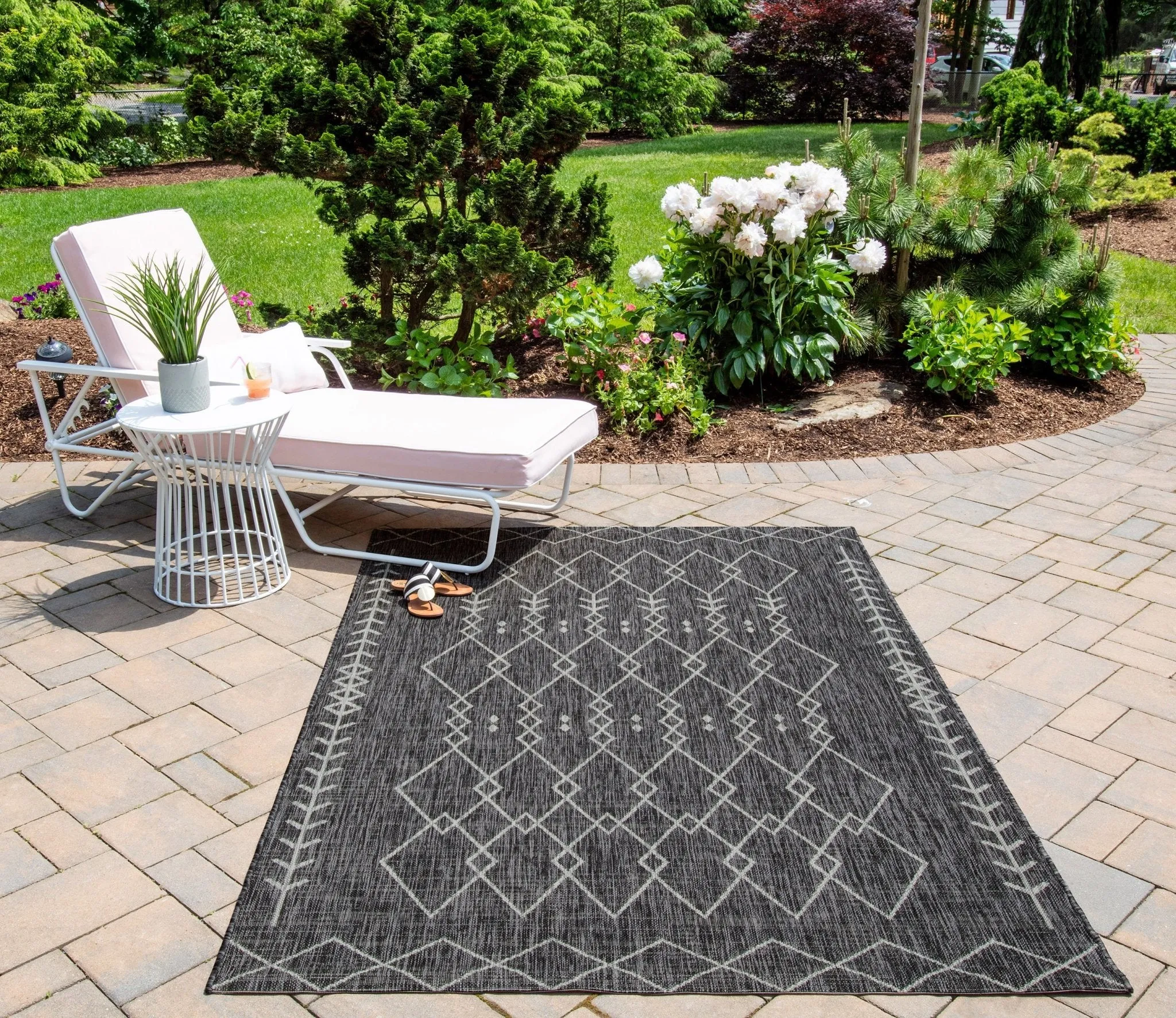 Villa By Novogratz VI-08 Monaco Charcoal Rugs